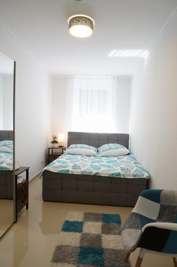Mein Apartment Flowers Mit Kamin, Bis 10 Personen Frankenthal (Rhineland-Palatinate) Exterior foto