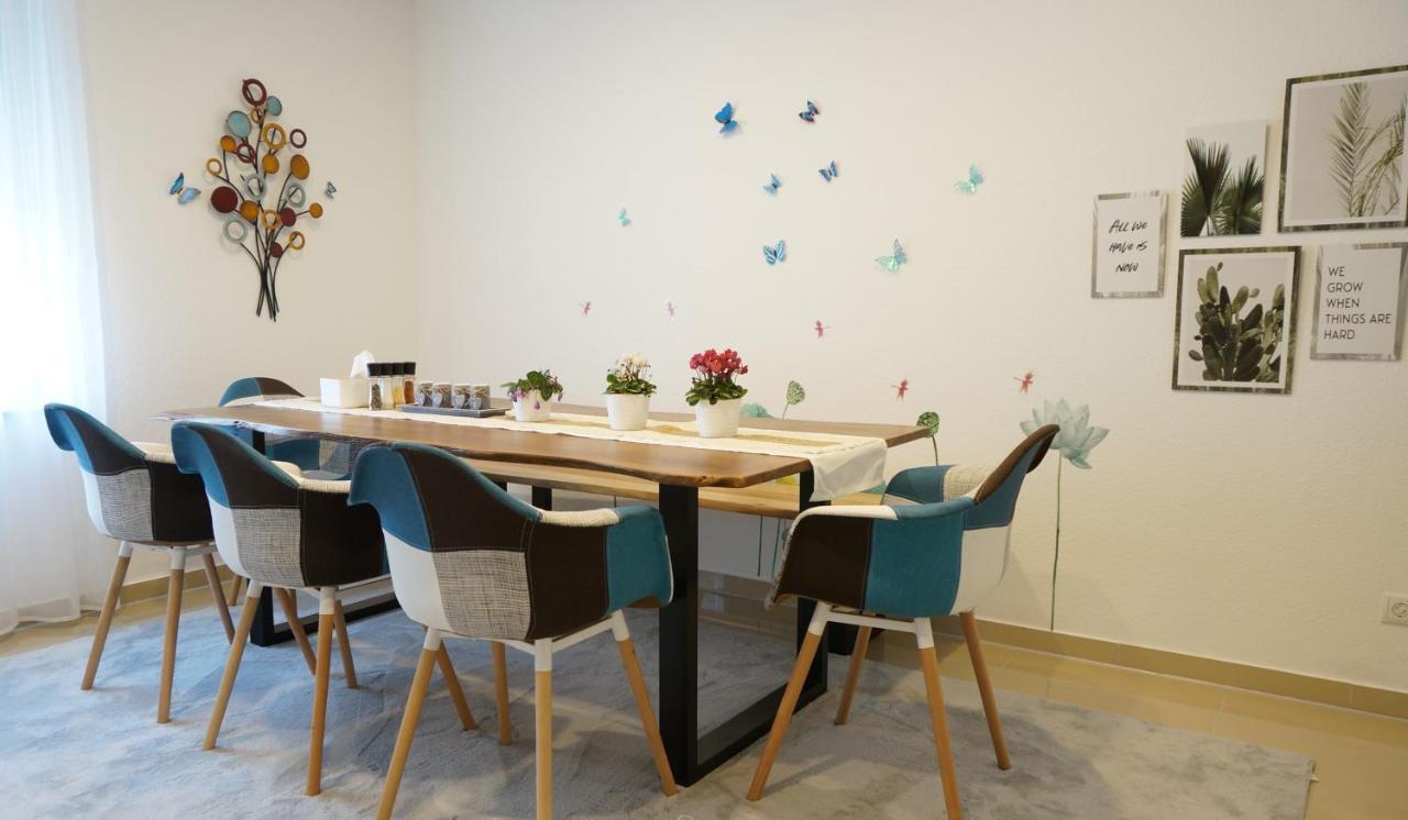 Mein Apartment Flowers Mit Kamin, Bis 10 Personen Frankenthal (Rhineland-Palatinate) Exterior foto