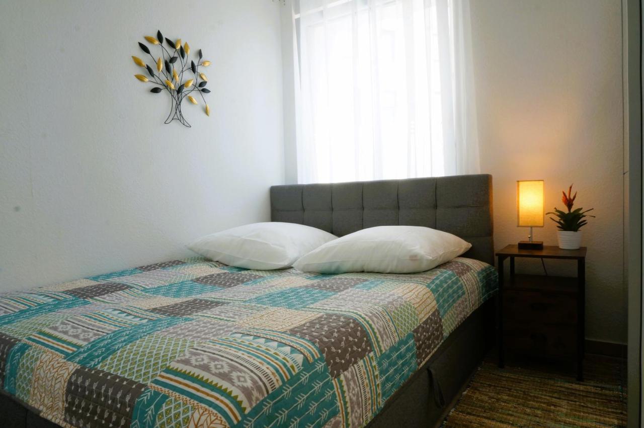 Mein Apartment Flowers Mit Kamin, Bis 10 Personen Frankenthal (Rhineland-Palatinate) Exterior foto
