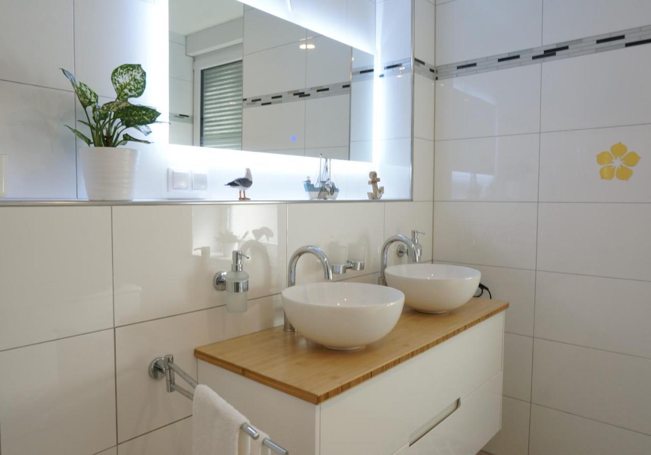 Mein Apartment Flowers Mit Kamin, Bis 10 Personen Frankenthal (Rhineland-Palatinate) Exterior foto