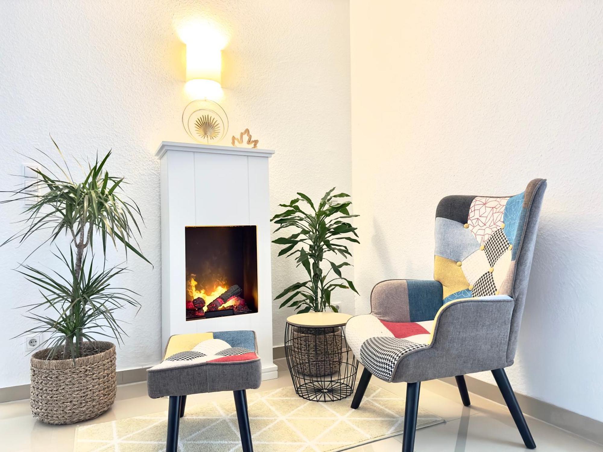 Mein Apartment Flowers Mit Kamin, Bis 10 Personen Frankenthal (Rhineland-Palatinate) Exterior foto